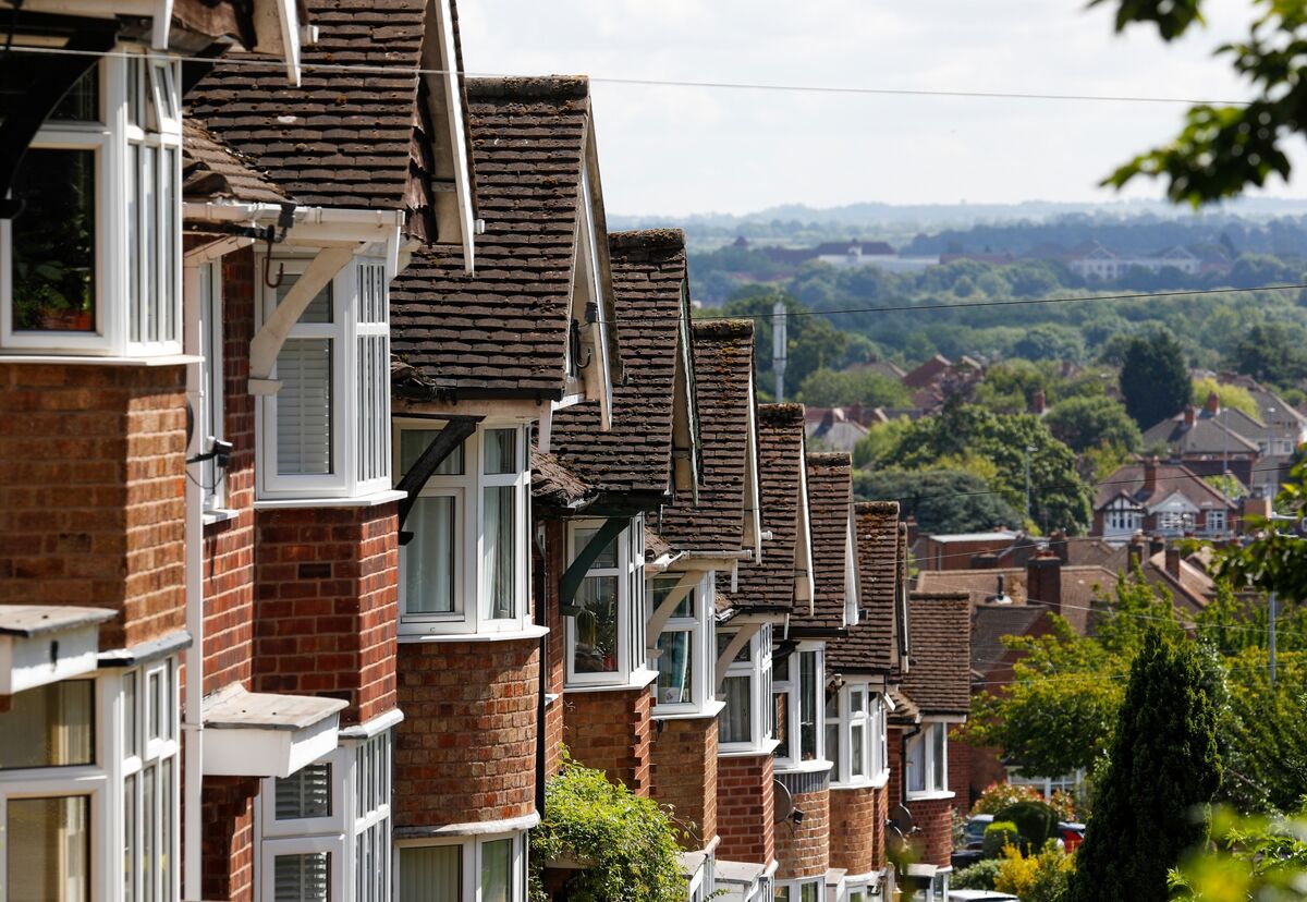 High rates and inflation affecting European mortgage market demand.
Image Source: Bloomberg