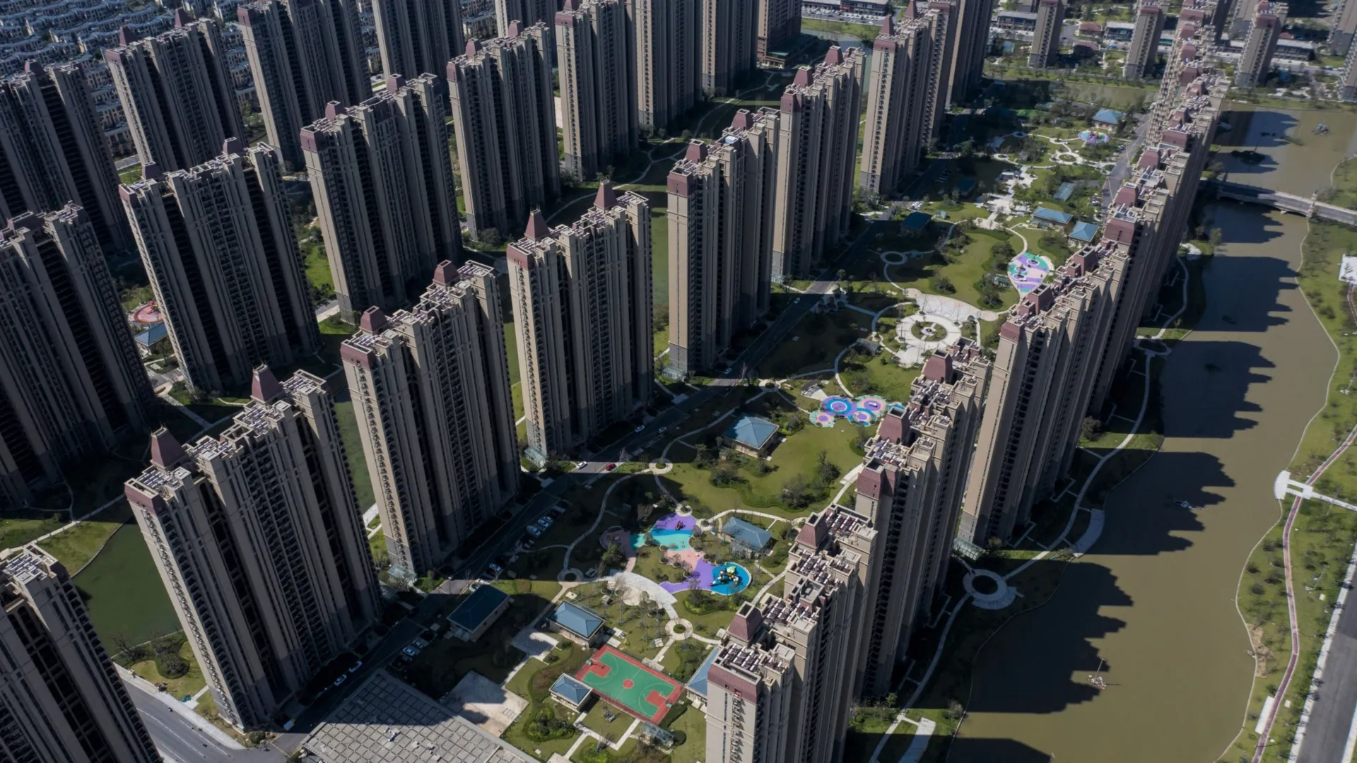 Amidst the arrival of China's home price slide, concerns escalate over the impact on the real estate market. 

Image Source: Al-Jazeera 